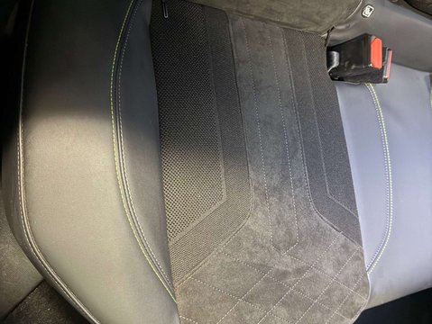 Peugeot 2008 1.2 2008 GT Premium PureTech S/S Auto 5dr 25