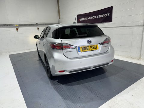 Lexus CT 1.8 200h SE-L CVT Euro 5 (s/s) 5dr 11