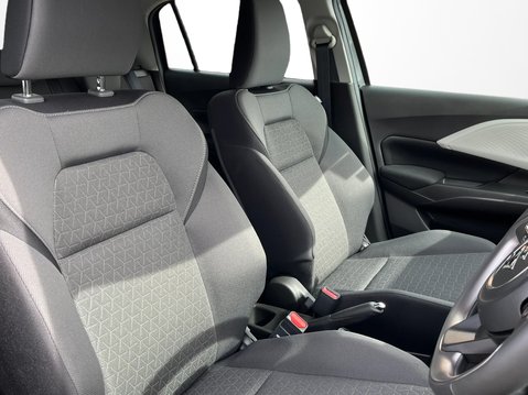 Suzuki Swift 1.2 Mild Hybrid Motion 5dr 14