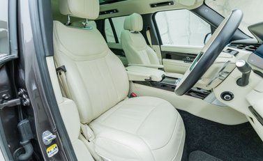 Land Rover Range Rover P400 AUTOBIOGRAPHY 14