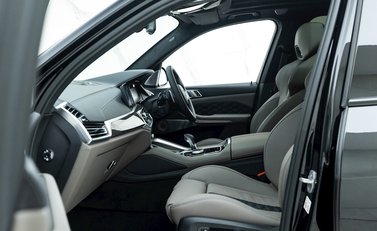 BMW X5 M Competition 14