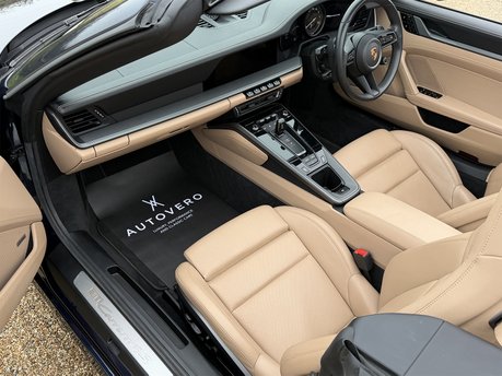 Porsche 911 CARRERA 4S PDK 35