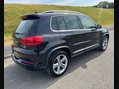Volkswagen Tiguan 2.0 Tiguan R-Line TDI BlueMotion Technology 4Motion 4WD 5dr 4
