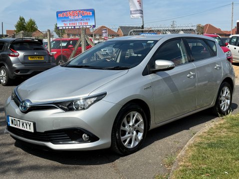 Toyota Auris VVT-I HYBRID BUSINESS EDITION TSS 10