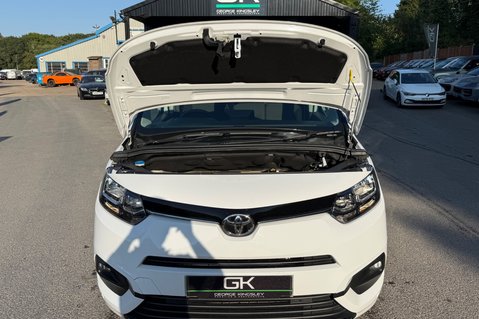 Toyota Proace City L1 DESIGN - NO VAT - AUTO - 1.5 DIESEL - REVERSE CAM - CARPLAY 45