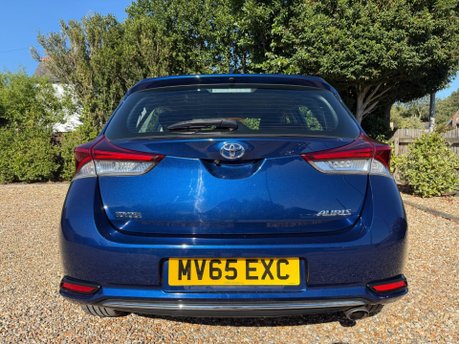 Toyota Auris 1.2 VVT-i Icon CVT Euro 6 (s/s) 5dr 9