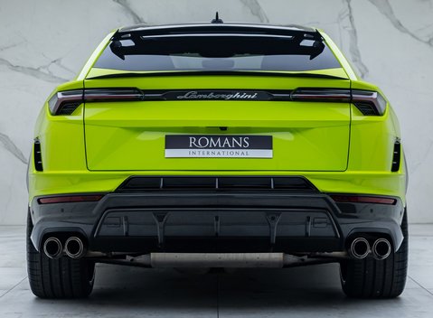 Lamborghini Urus PERFORMANTE 7