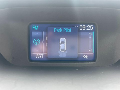 Ford Ecosport 1.0T EcoBoost Titanium Euro 6 (s/s) 5dr 25