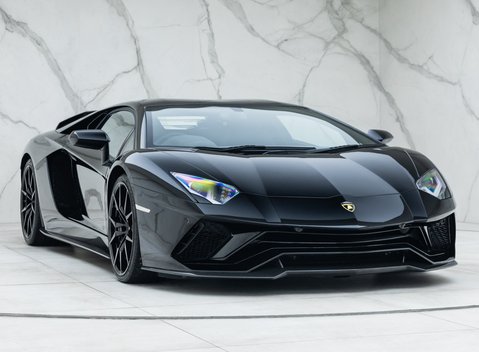 Lamborghini Aventador S LP 740-4 8