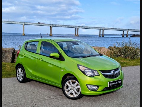Vauxhall Viva 1.0i SE Euro 6 5dr 3
