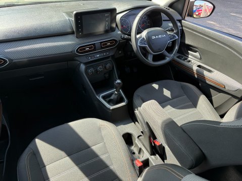 Dacia Sandero Stepway EXPRESSION TCE 18