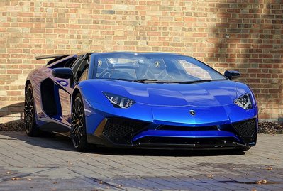 Lamborghini Aventador SV Roadster