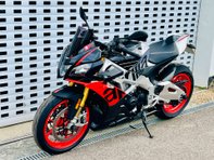 Aprilia Tuono Tuono V4 1100 Factory 24