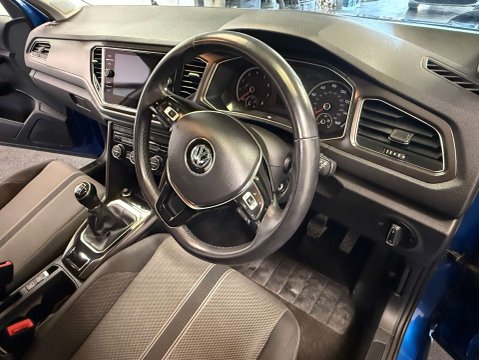 Volkswagen T-Roc 1.0 T-Roc SE TSi 5dr 26