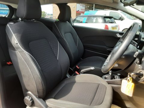 Ford Fiesta ZETEC 10