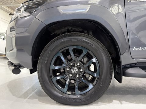 Toyota Hilux INVINCIBLE X 4WD 48V MHEV AUTO 27