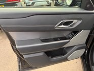 Land Rover Range Rover Velar R-DYNAMIC HSE 300D 51