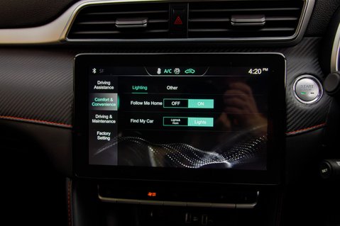MG ZS EXCLUSIVE T-GDI 24