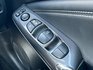 Nissan Juke DIG-T N-CONNECTA DCT 36