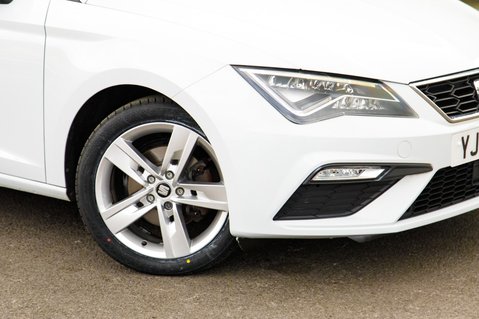 SEAT Leon TSI FR TECHNOLOGY 11