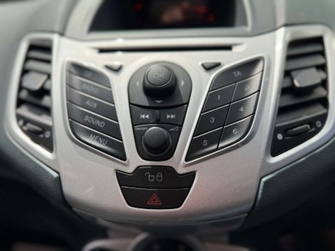 Ford Fiesta 1.4 Fiesta Titanium Auto 5dr 56