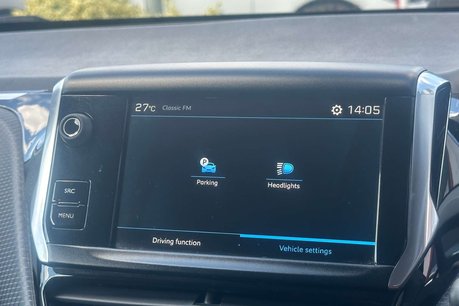 Peugeot 208 1.2 PureTech Signature Hatchback 5dr Petrol Manual Euro 6 (s/s) (82 ps) 42