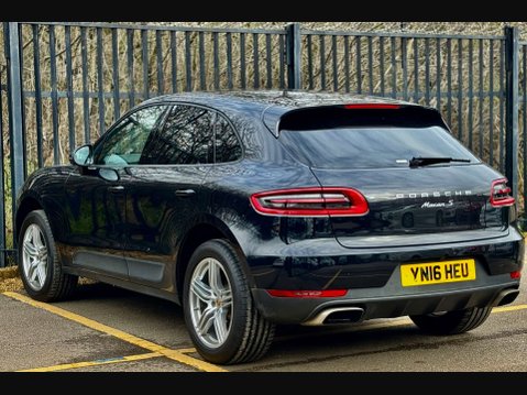 Porsche Macan 2.0T SUV 5dr Petrol PDK 4WD (s/s) (252 ps) 7