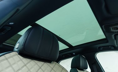 Bentley Bentayga V8 First Edition 17