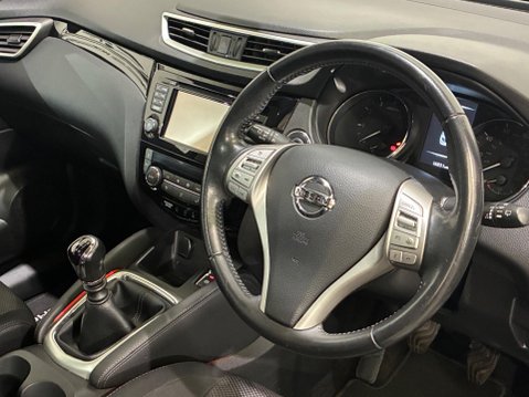 Nissan Qashqai 1.2 DIG-T N-Connecta 2WD Euro 6 (s/s) 5dr 2