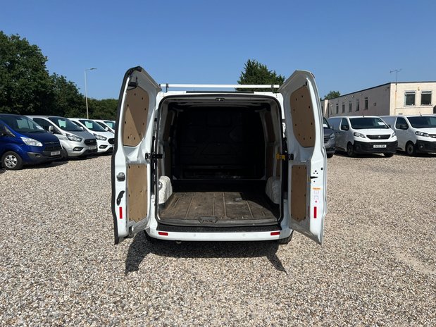 Ford Transit Custom SWB L1H1 (SOLD) Low Roof Limited 300 Air Con Alloys Sensors EURO 6 NO VAT 9
