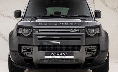 Land Rover Defender 110 V8 4