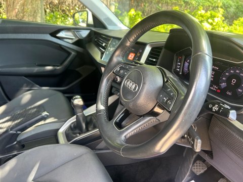 Audi A1 1.0 TFSI 25 Sport Sportback Euro 6 (s/s) 5dr 12