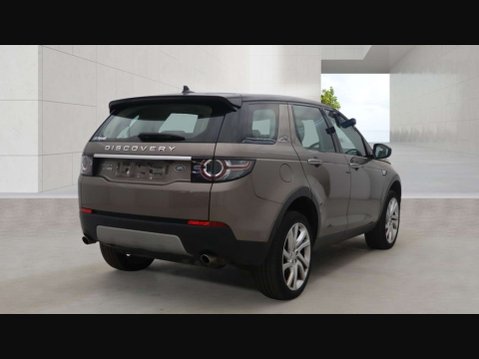Land Rover Discovery Sport 2.0 Discovery Sport Luxury HSE TD4 Auto 4WD 5dr 4