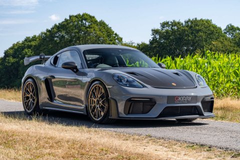 Porsche 718 Cayman GT4 RS 3