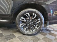 Mitsubishi Outlander 2.0h 12kWh GX4h SUV 5dr Petrol Plug-in Hybrid CVT 4WD Euro 6 (s/s) (200 ps) 27