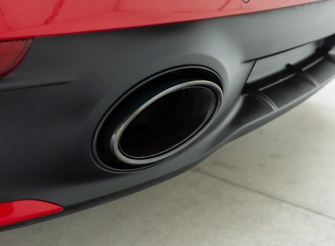 Porsche 911 Carrera 4 (992) 34