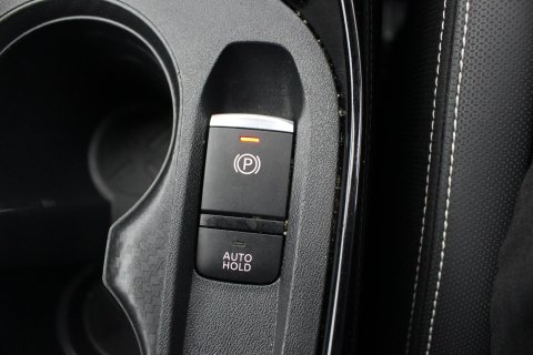 Nissan Juke 5dr 1.0 DiG-T Tekna DCT Automatic 26