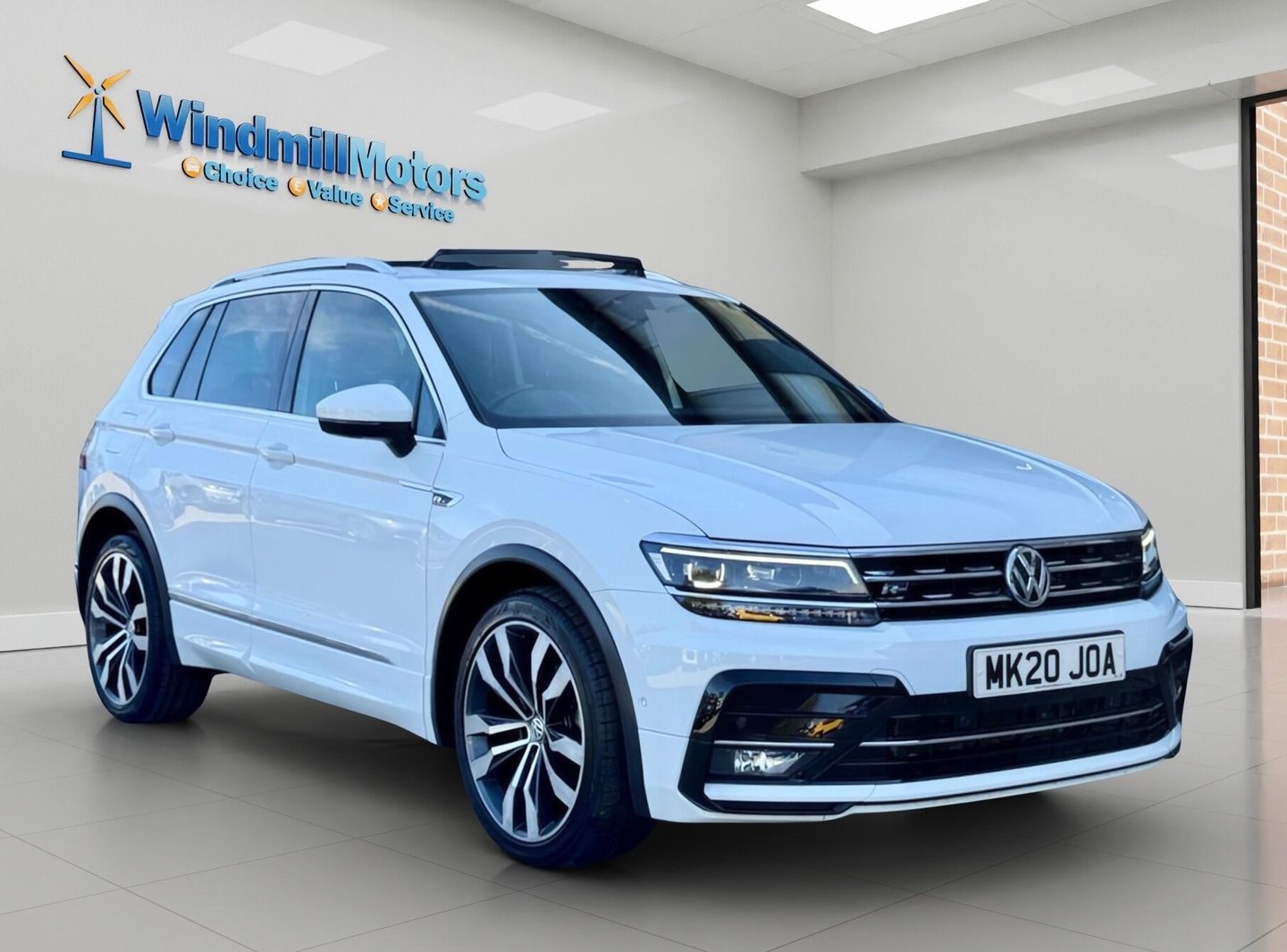 2020 Volkswagen Tiguan — image 1