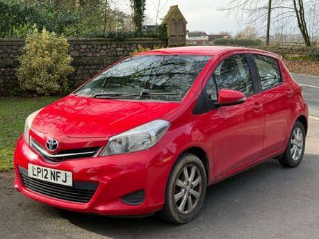 Toyota Yaris VVT-I TR