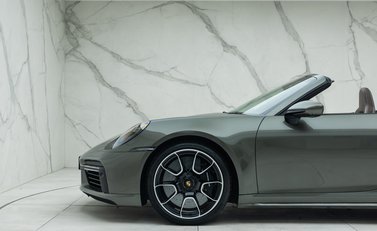 Porsche 911 Turbo S Cabriolet (992) 42