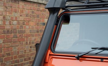 Land Rover Defender 110 Adventure Edition 25