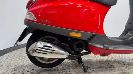 Piaggio Vespa 2013 6K NEW MOT 2 STROKE 50CC LEARNER BIKE CLEAN EXAMPLE 8