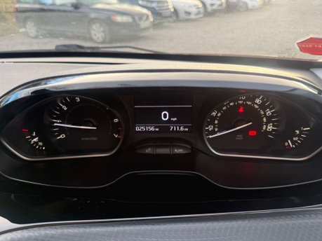 Peugeot 208 1.2 208 GT Line S/S 5dr 11