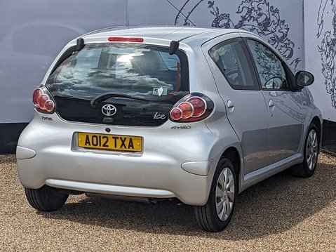 Toyota Aygo VVT-I ICE 9