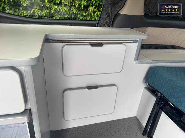Toyota Alphard Camper|2 Berth|2 Belts|Solar|Kitchen|Vanlux 11