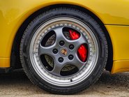 Porsche 911 CARRERA 4 5