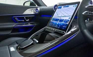 Mercedes-Benz Amg GT 63 PREMIUM + 26
