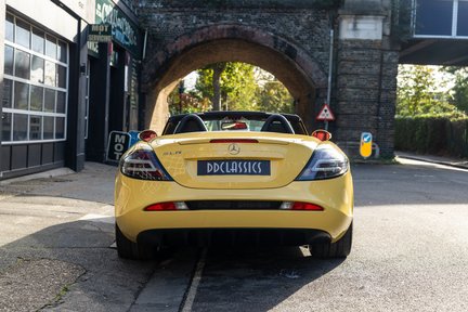Mercedes-Benz SLR McLaren Roadster 6