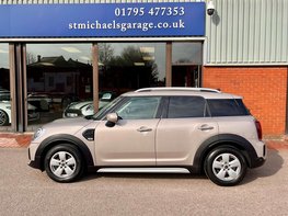 Mini Countryman 1.5 Countryman Cooper Classic Auto 5dr 11