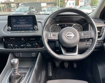 Nissan Qashqai 1.3 Qashqai Acenta Premium DiG-T MHEV 5dr 18